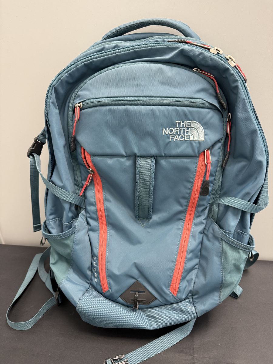 The North Face Surge Backpack – Durable & Organized (Excellent Condition) ️