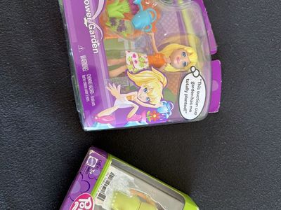 Polly Pocket Flower Garden & Lila Doll with Cat Playset - New, Sealed
