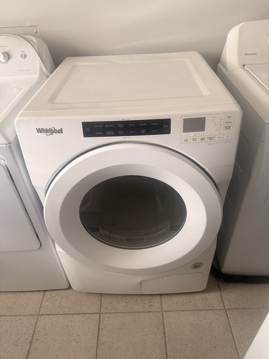 Whirlpool Front-Load Electric Clothes Dryer in White