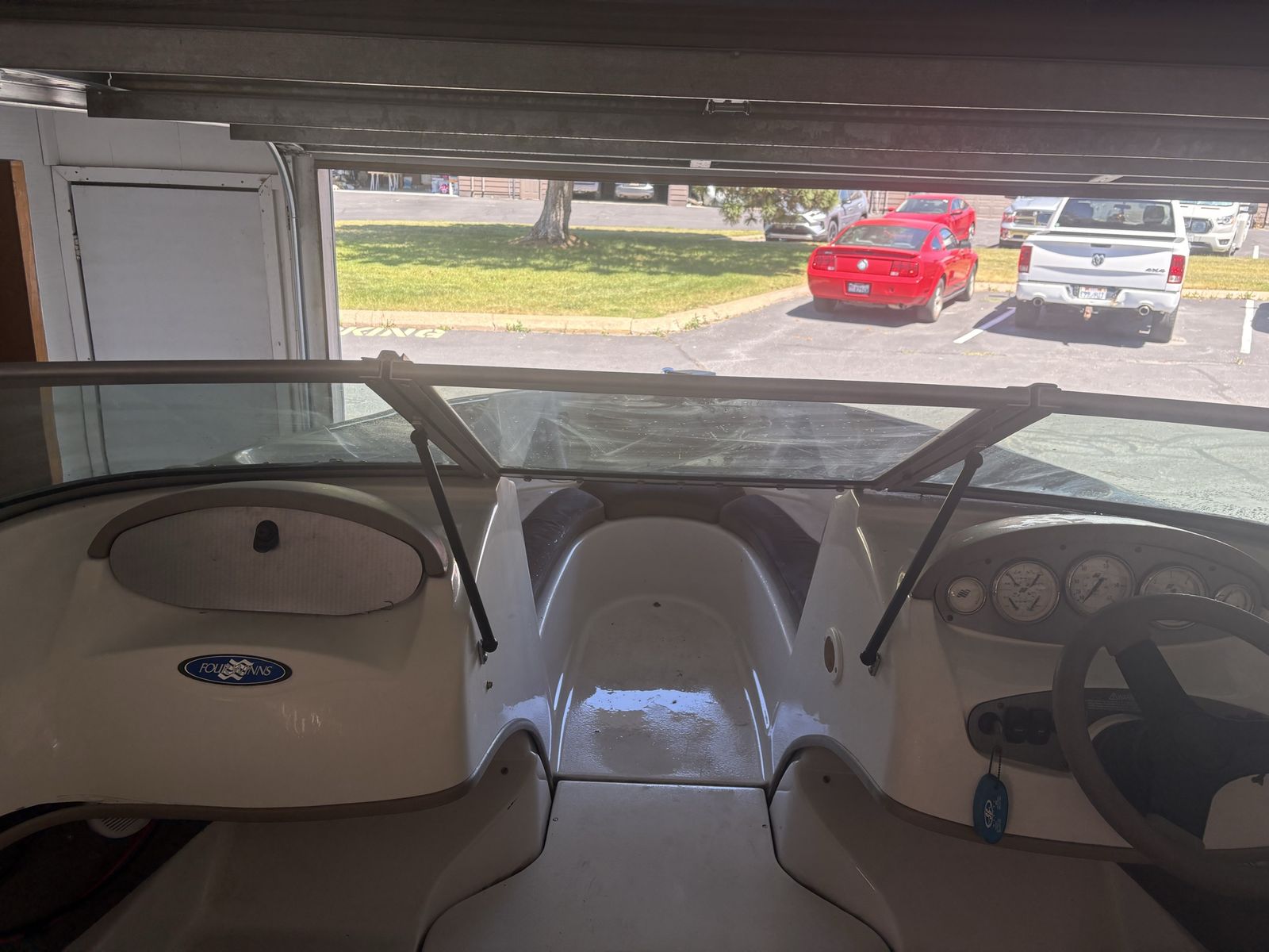 2007 Four Winns 190 Horizon