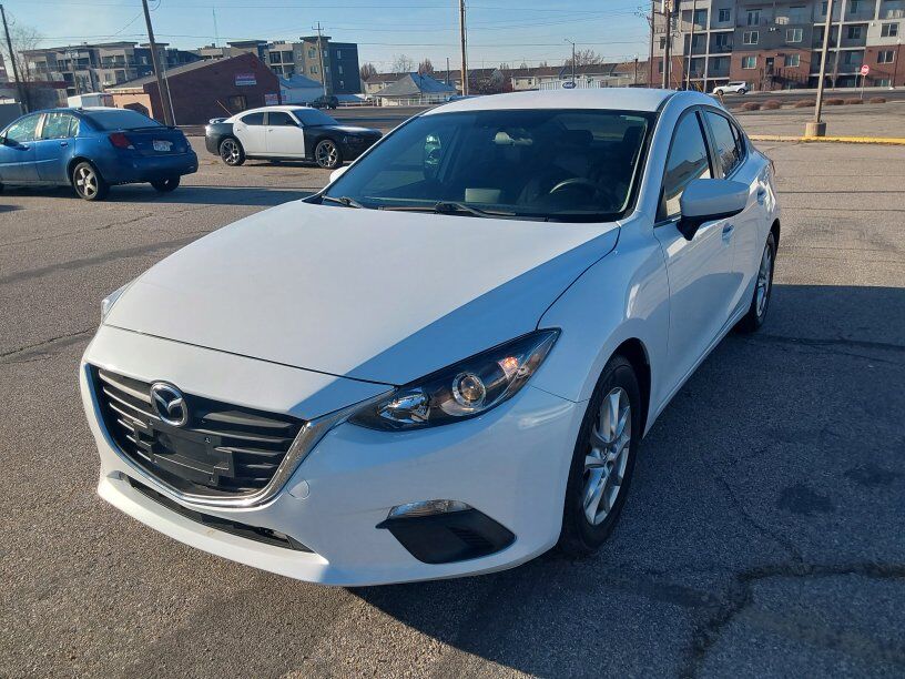 2016 MAZDA MAZDA3