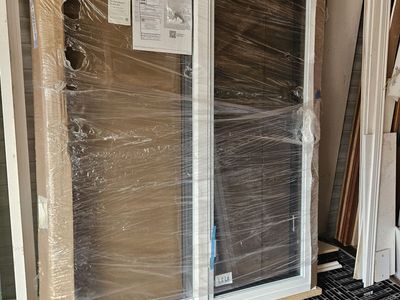 new Jeld-Wen 60x80 sliding door with blinds