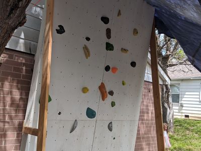 Rock Climbing Wall - Full Set up