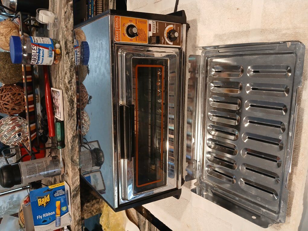 Toaster oven bake & broil