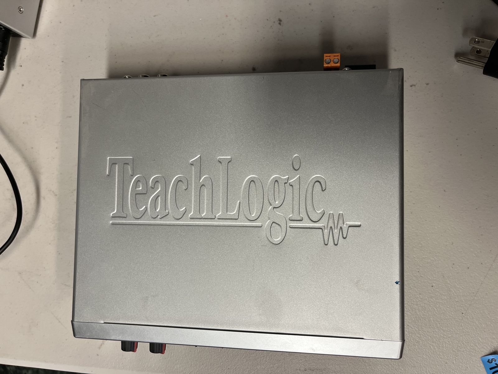 Main image 3