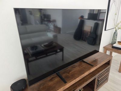 Samsung 65-inch Smart TV - Black, Excellent Condition