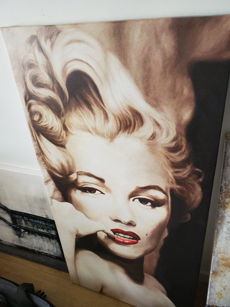 Various Canvas Wall Art Prints - Marilyn Monroe, Butterfly Queen, Hands, Angel, Peace & Love