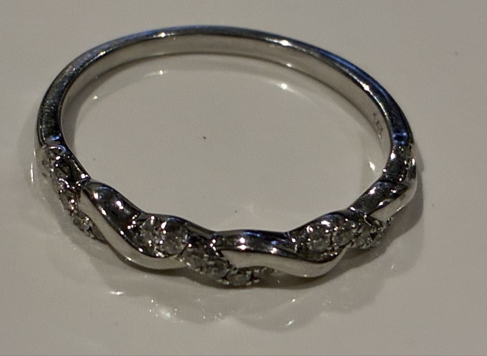 Main image 7