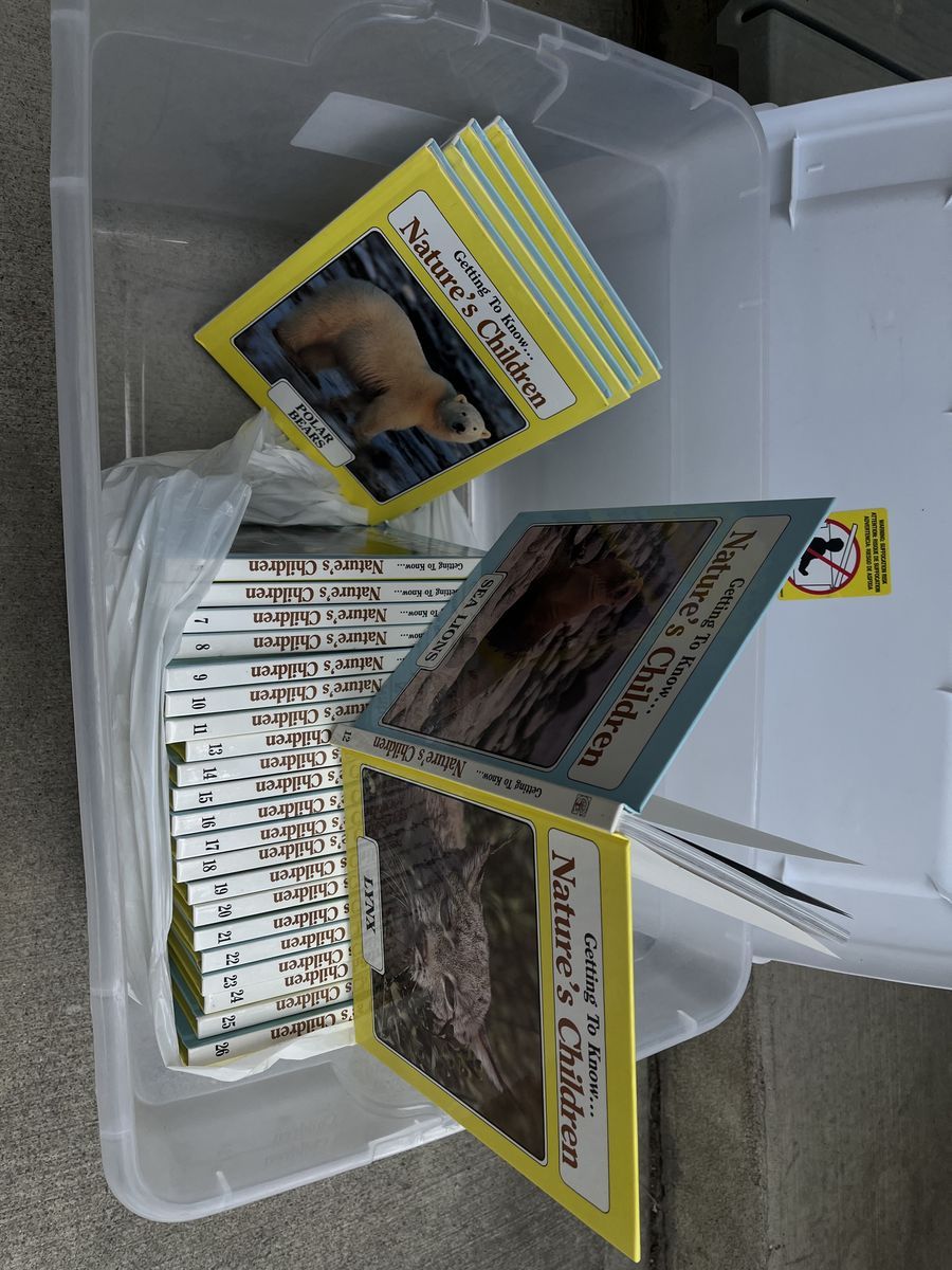 Getting to Know Nature's Children 26 Volume Set of Educational Books - New Condition