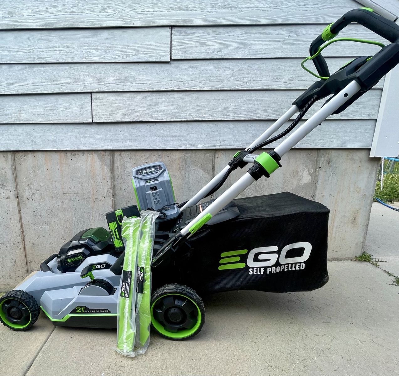 EGO POWER+ 600 Series Touch Drive 21-in 56-volt, Self-propelled Battery Mower with (1) 7.5 Ah Battery Included