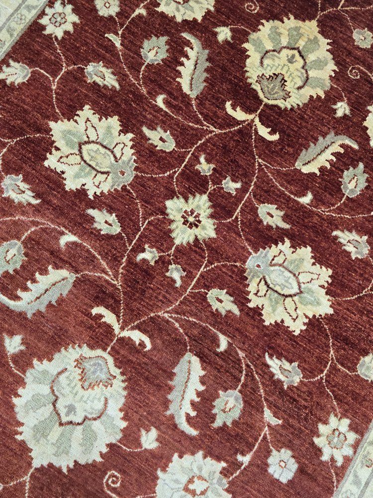 Main image 3