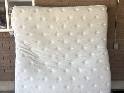 FREE KING MATTRESS
