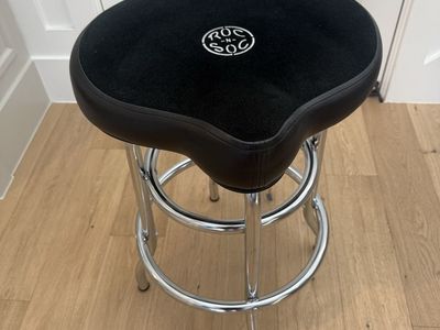ROC n SOC guitar stool like new