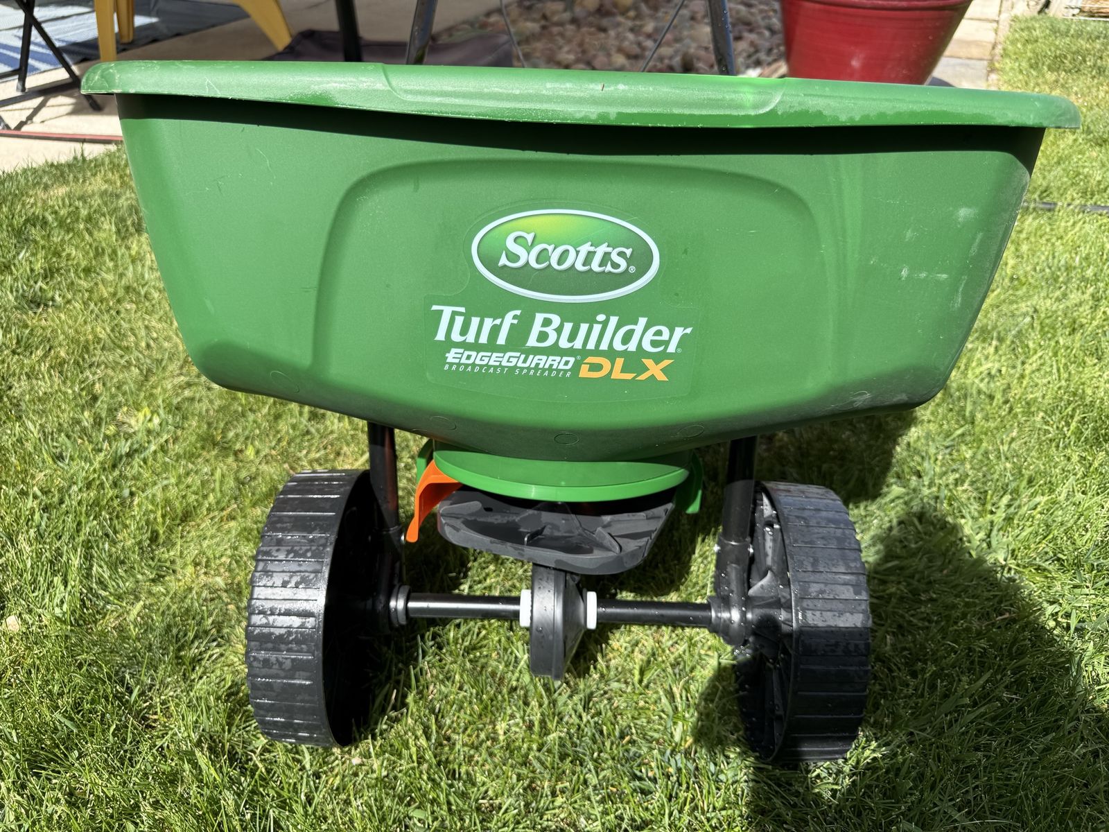 Brand New Fertilizer spreader