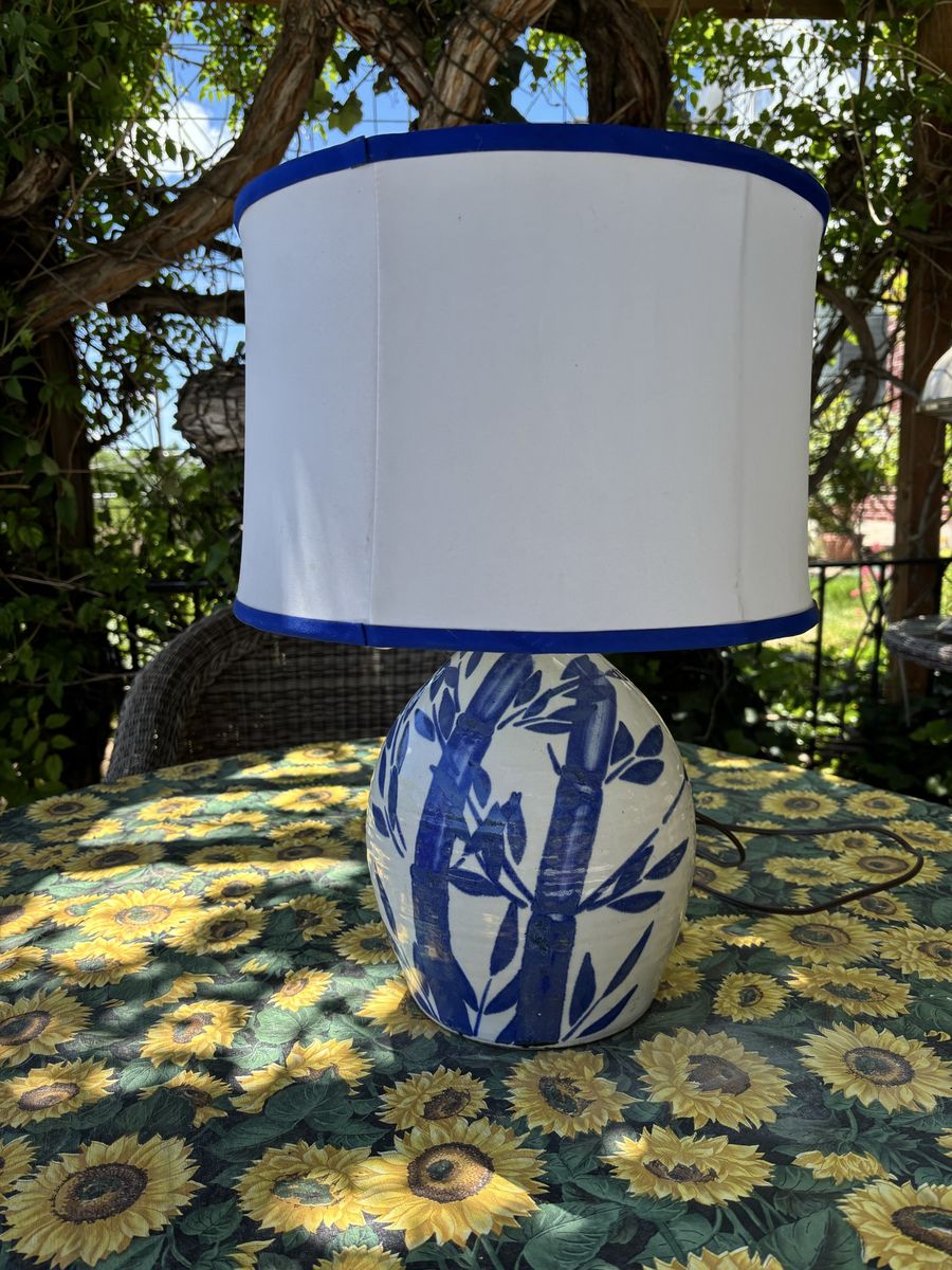 Vintage Blue & White Bamboo Ceramic Lamp