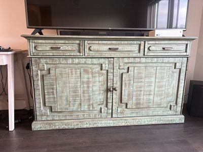 Sideboard