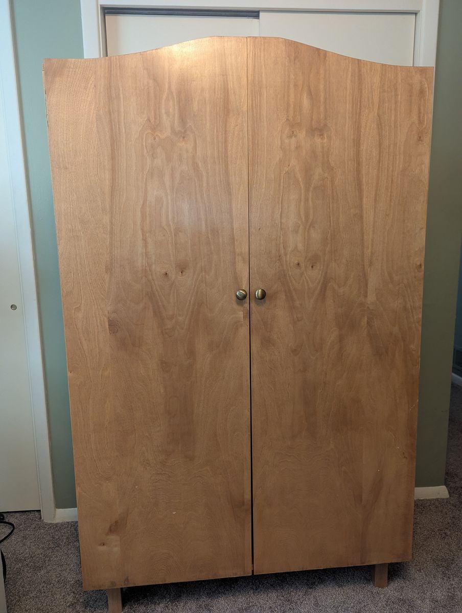 Armoire