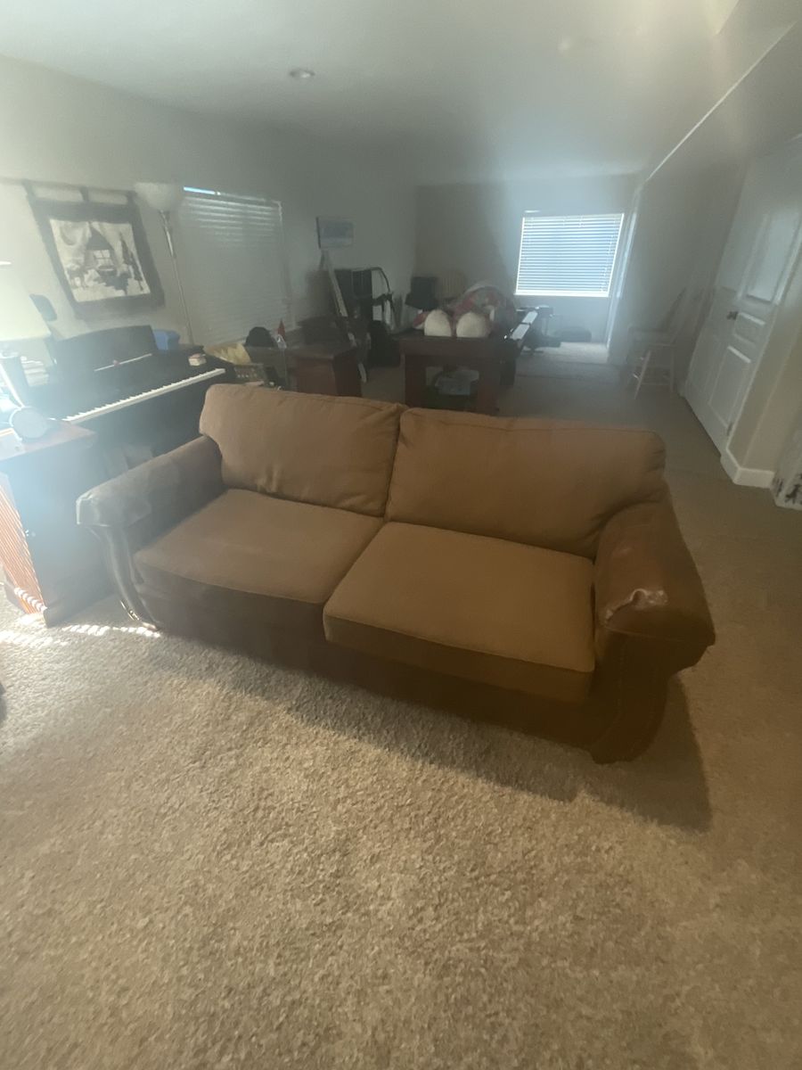 Hideabed couch