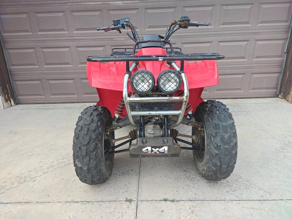 Yamaha Wolverine 350 4x4 ATV