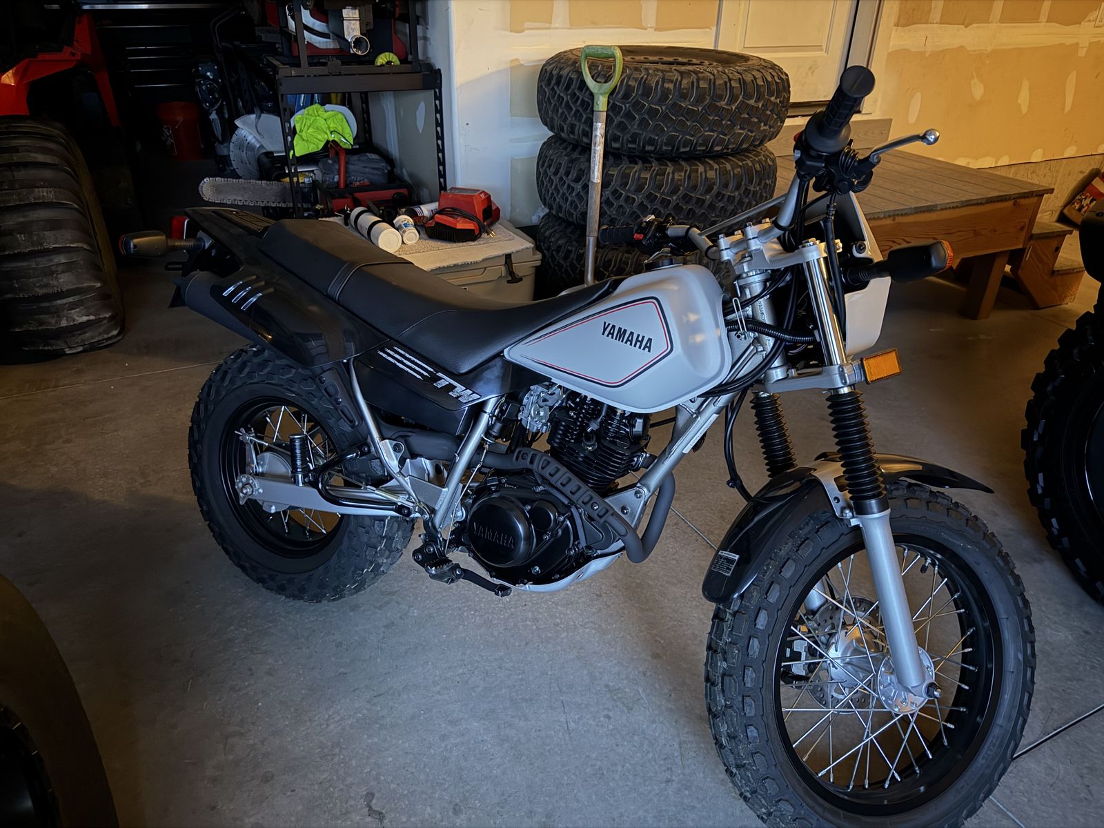 2026 Yamaha tw200