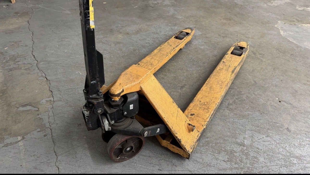 Pallet jack working great other available too