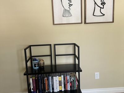 Multipurpose table - bookshelf, bar cart etc