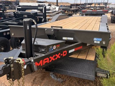 8.5x24 Maxx-D T8X Wide Body w/ Drive Over Fenders Power Tilt Trailer - 17.5K GVWR - D-Rings, Hydraulic Jack(s), Winch Plate