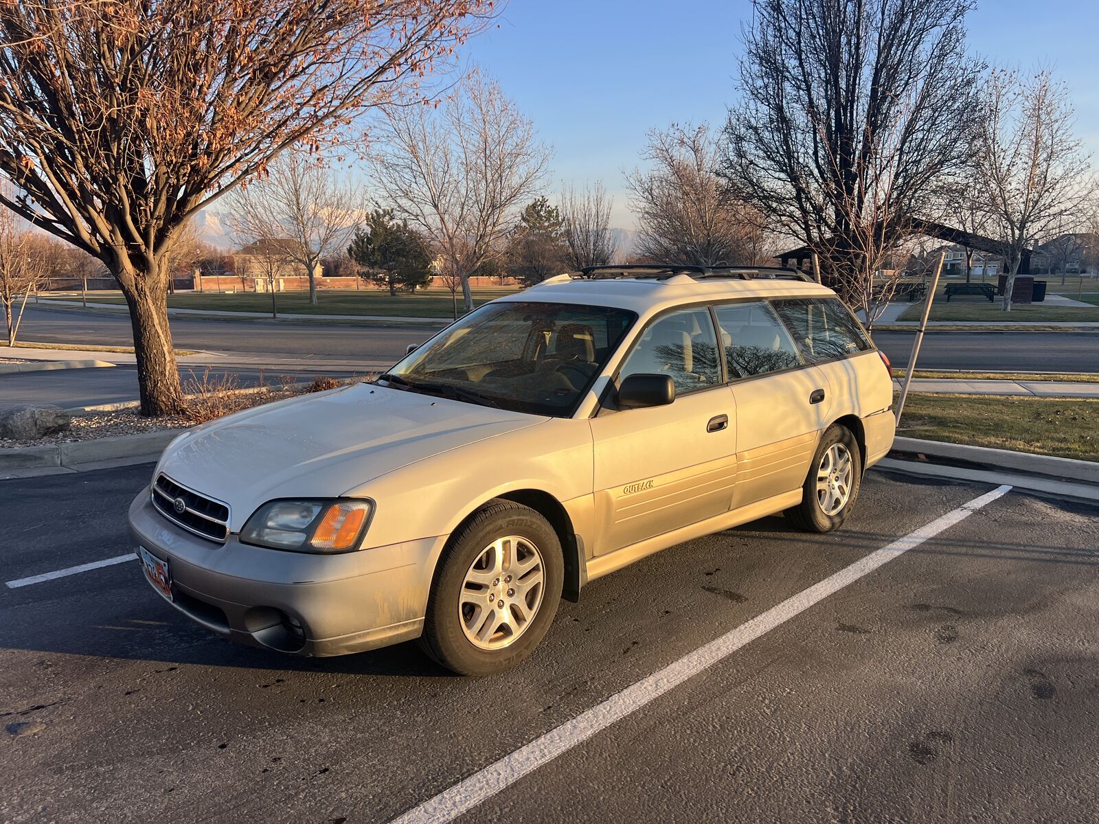 2002 SUBARU OUTBACK Base