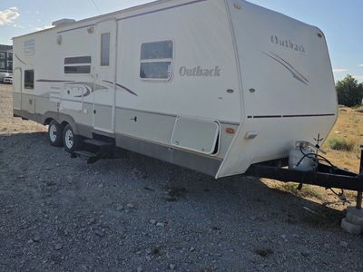 2008 keystone outback