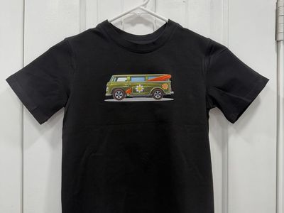Custom Hot Wheels Beach Bomb Van With Surfboard size 5-6 Y