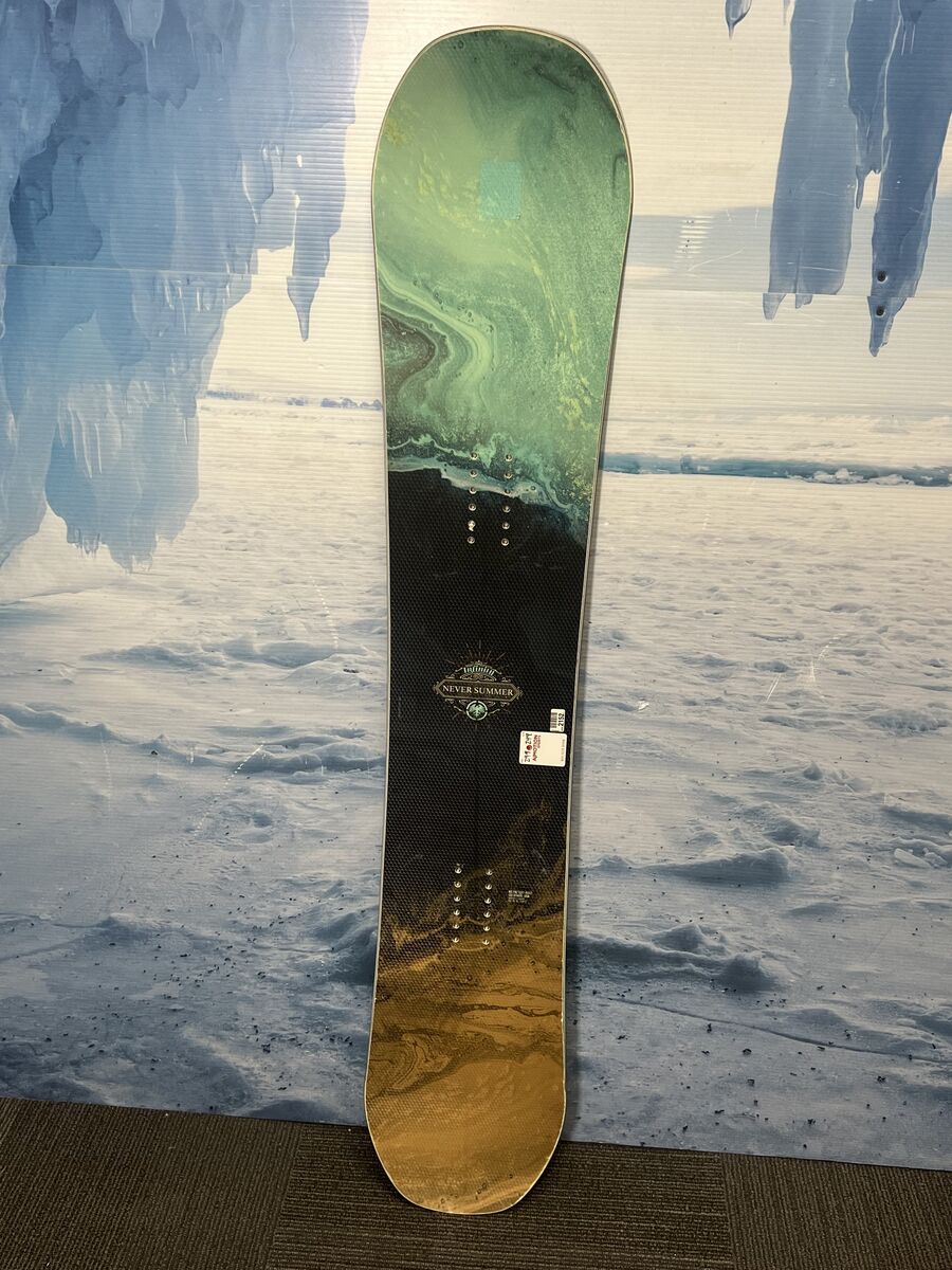 Used Never Summer Infinity Women's 2020 Snowboard - 149 CM