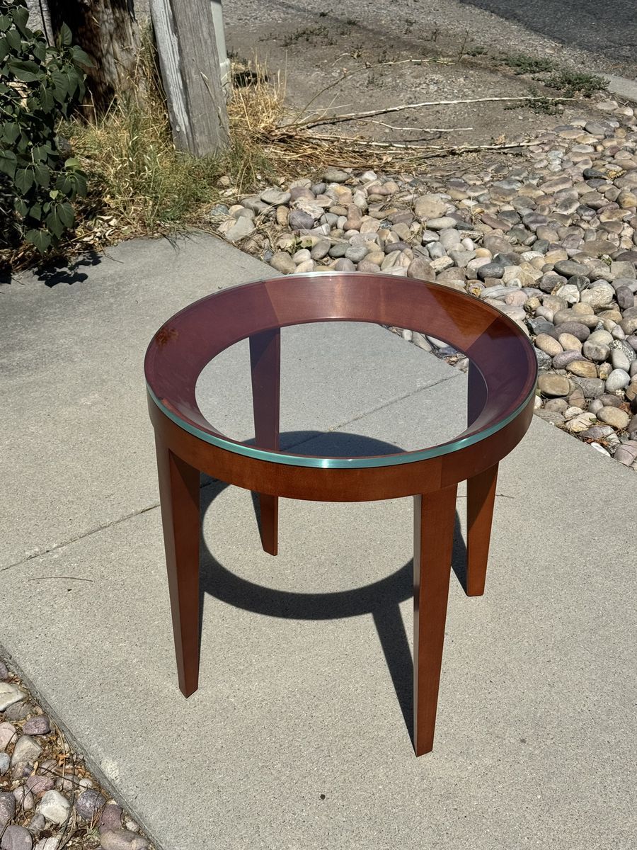 Modern Round Glass Top End Table – Cherry Wood Finish