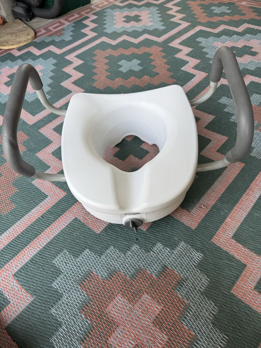 Equate Elevated Toilet Seat with Padded Handles