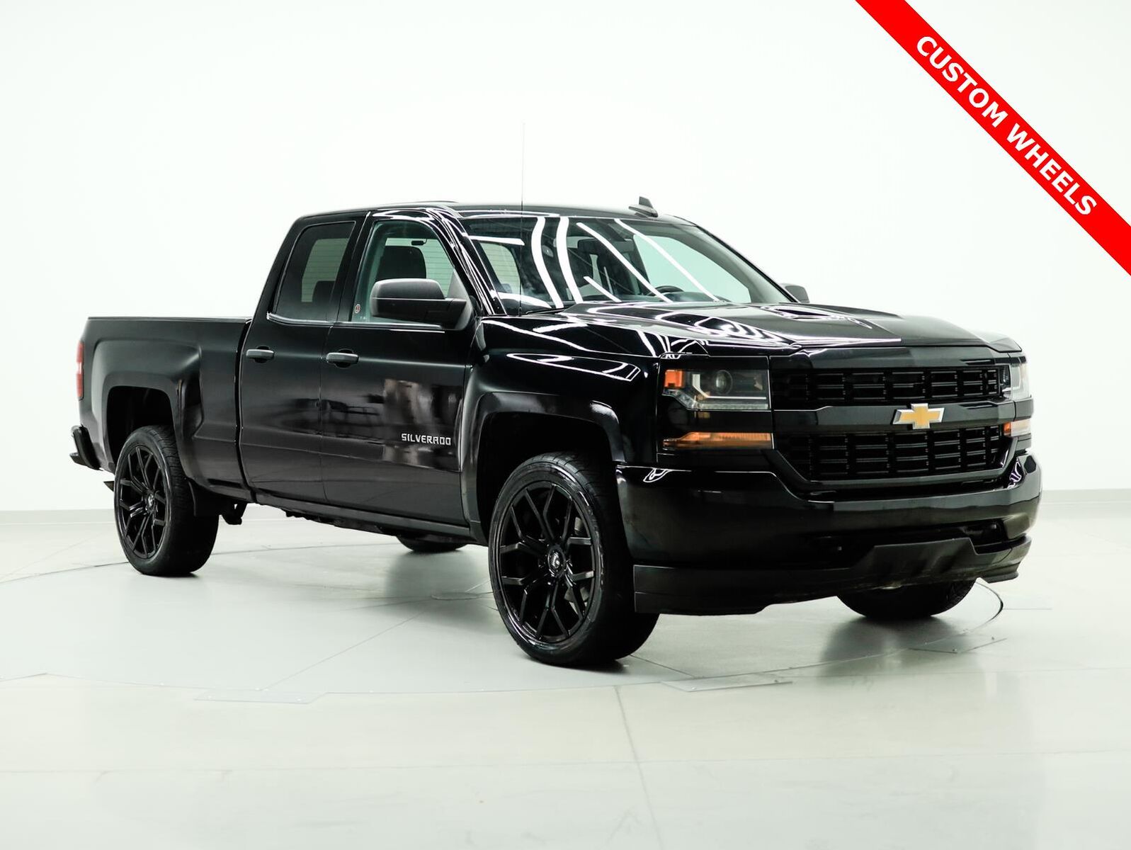 2018 Chevrolet Silverado 1500 Custom