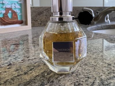 Viktor & Rolf Flowerbomb