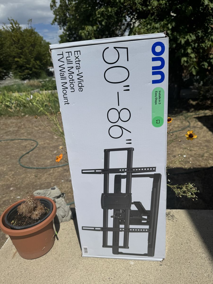 New Onn Extra-Wide Full Motion TV Wall Mount for 50"-86" Screens