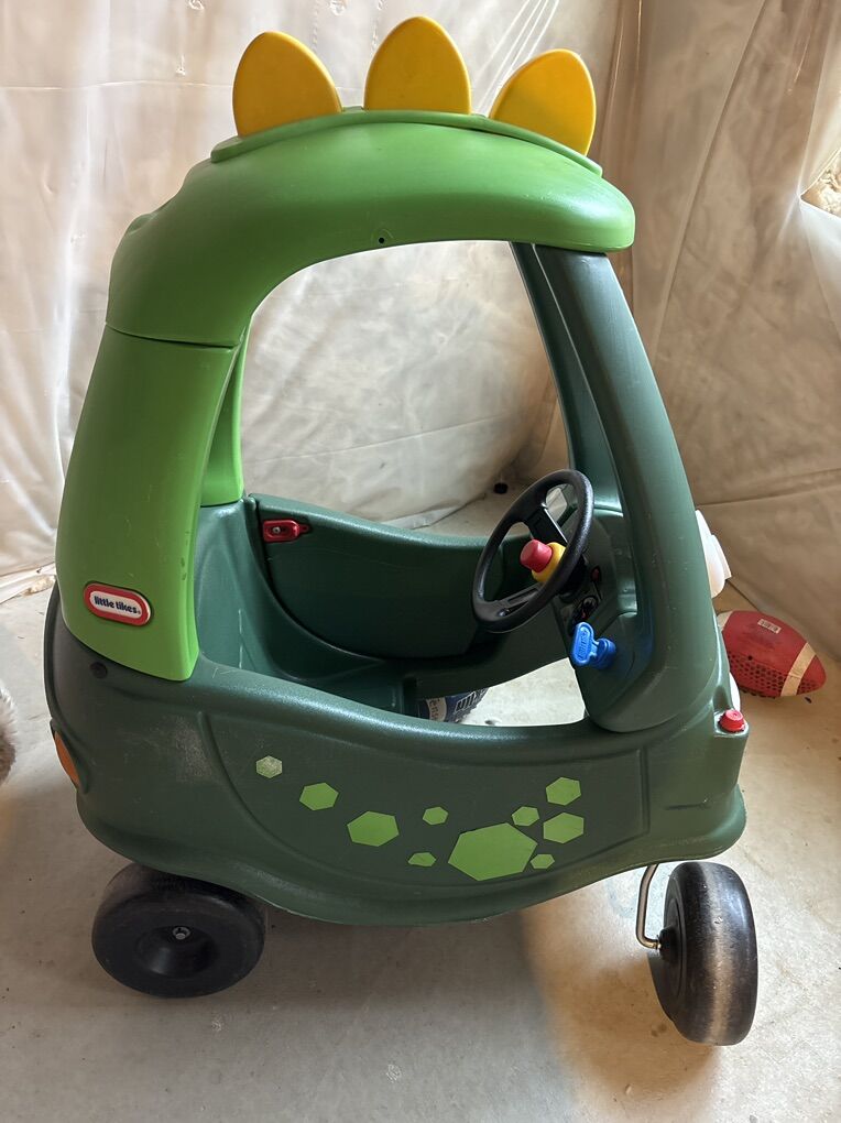Little Tikes Dino Car