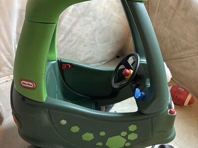 Little Tikes Dino Car