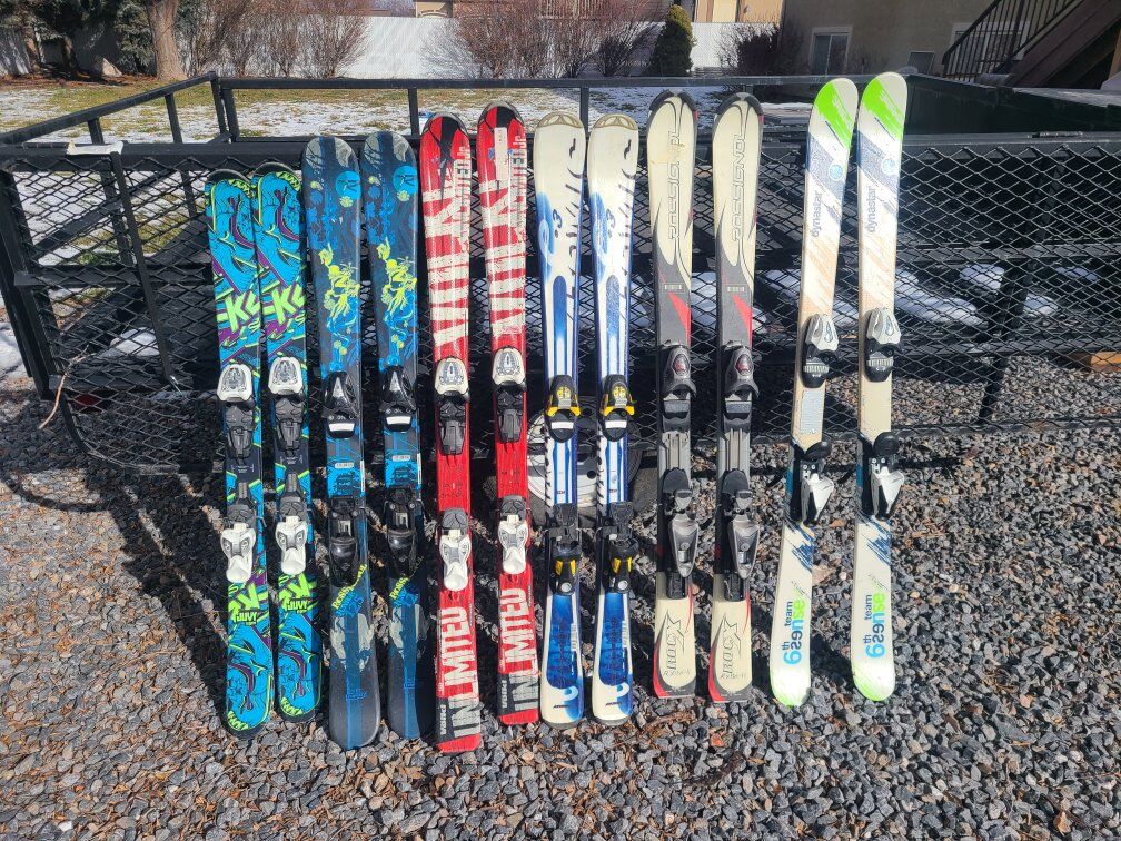 119cm to 135cm skis, boots and poles also