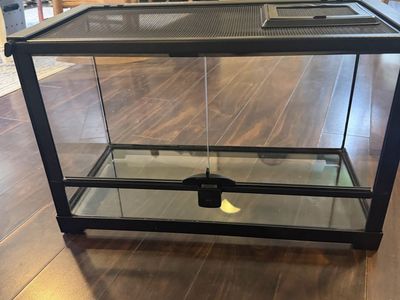 10 gallon terrarium