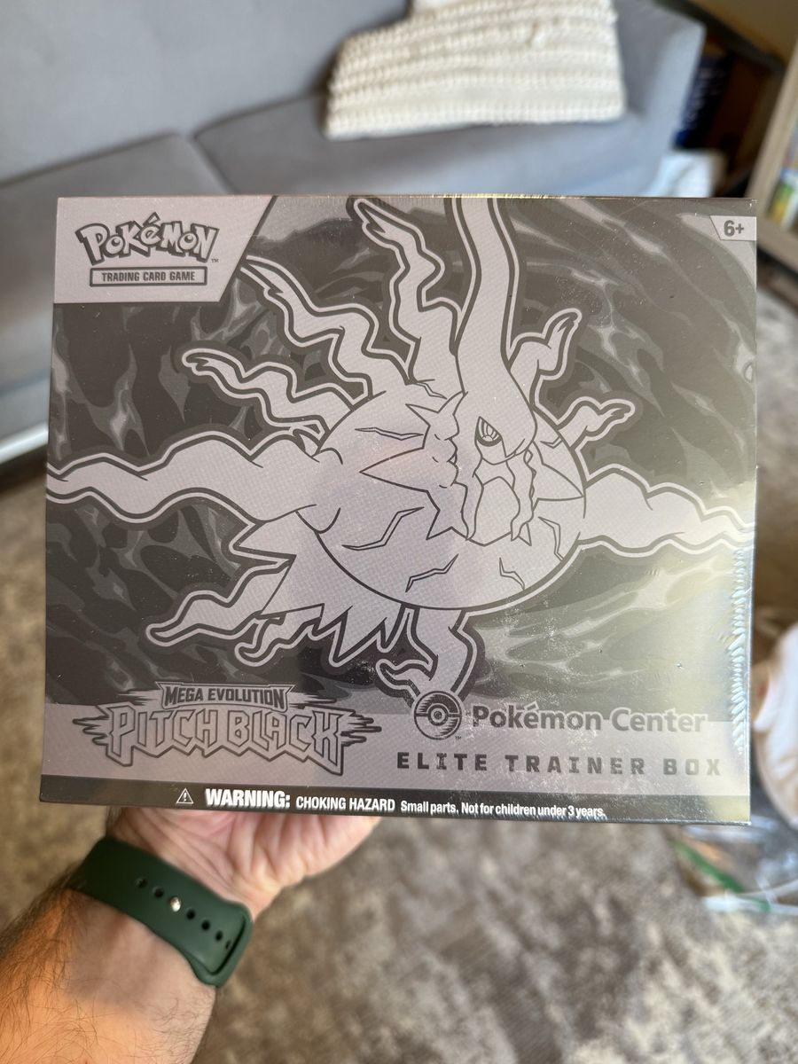 Pitch Black Pokemon Center ETB