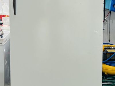 12 CubIc Foot Freezer