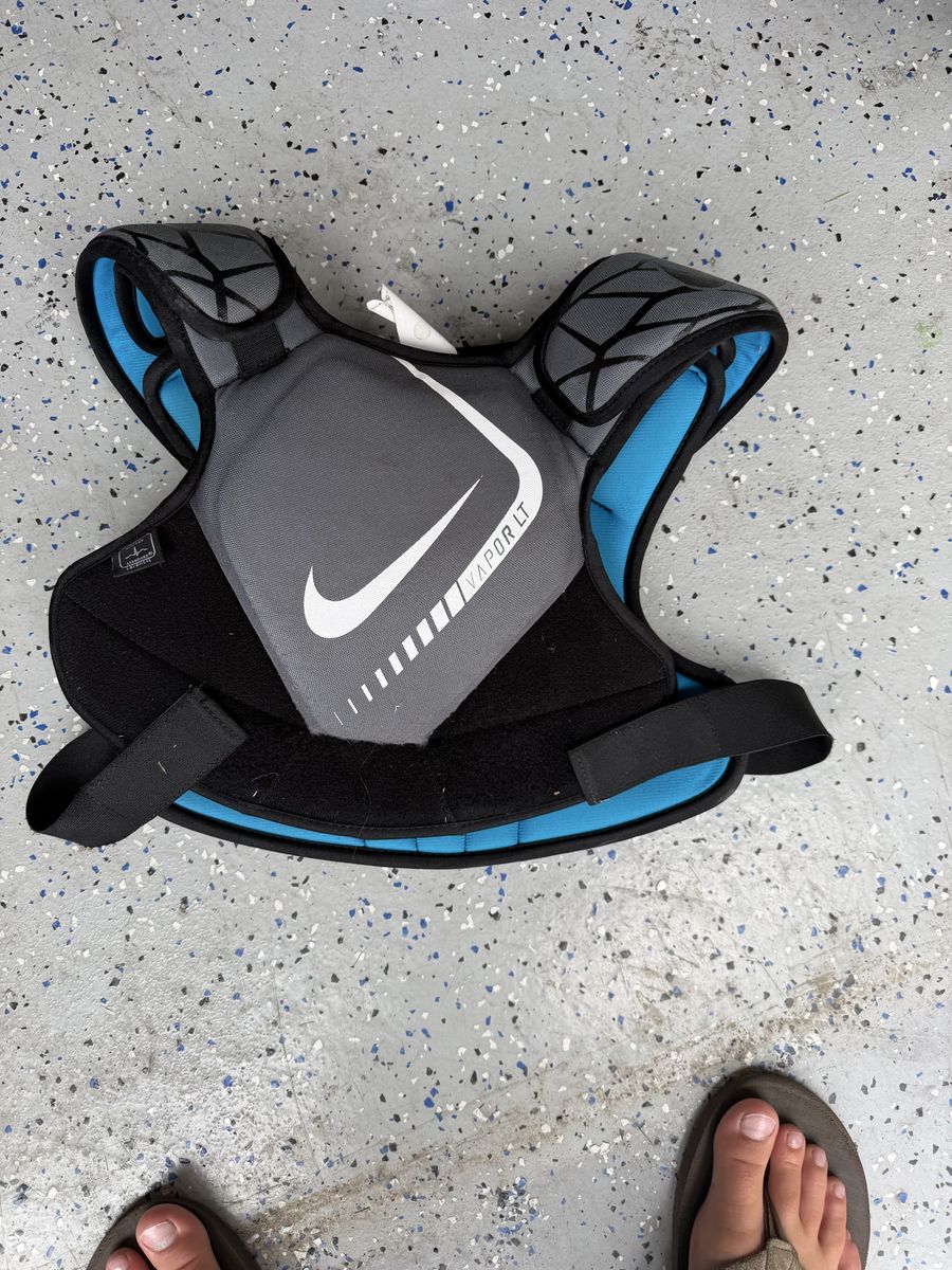 Nike Vapor LT Lacrosse Shoulder Pads youth XL