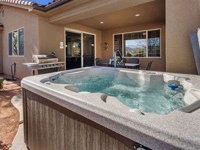 Paradise Village 10