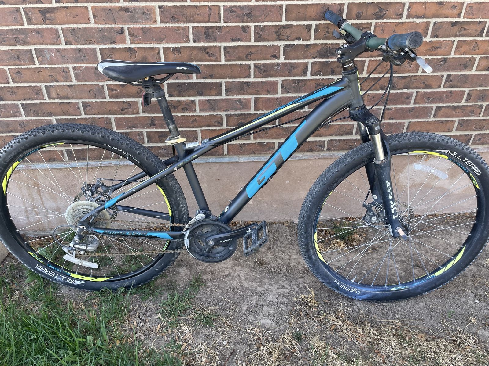 GT Aggressor Pro bike