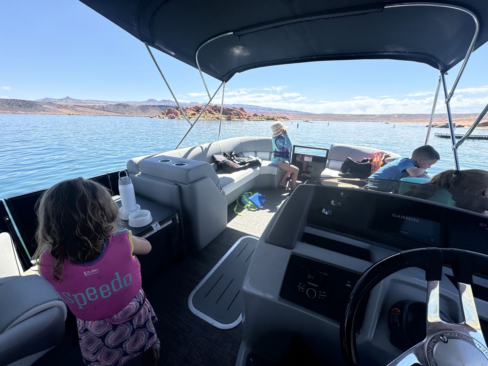 Main image 7