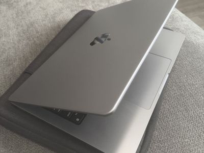 Macbook M1 Pro 2021 14 Inch Screen