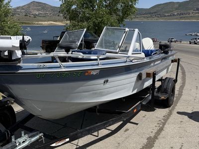 Fish boat haze 90 hp and 8 hp obo fish finder down riggers remote trolling on trolling motor