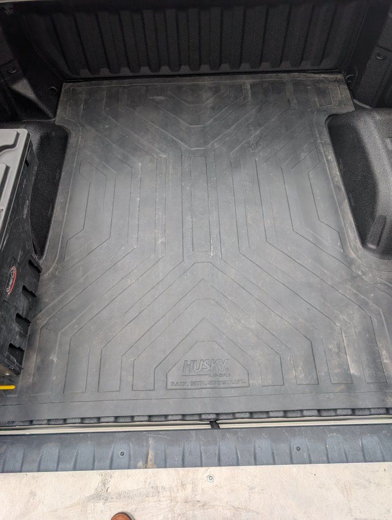 Husky Liners Truck Bed Mat - All-Weather Protection, Rain, Mud, Snow, Life fit Chevy 1500