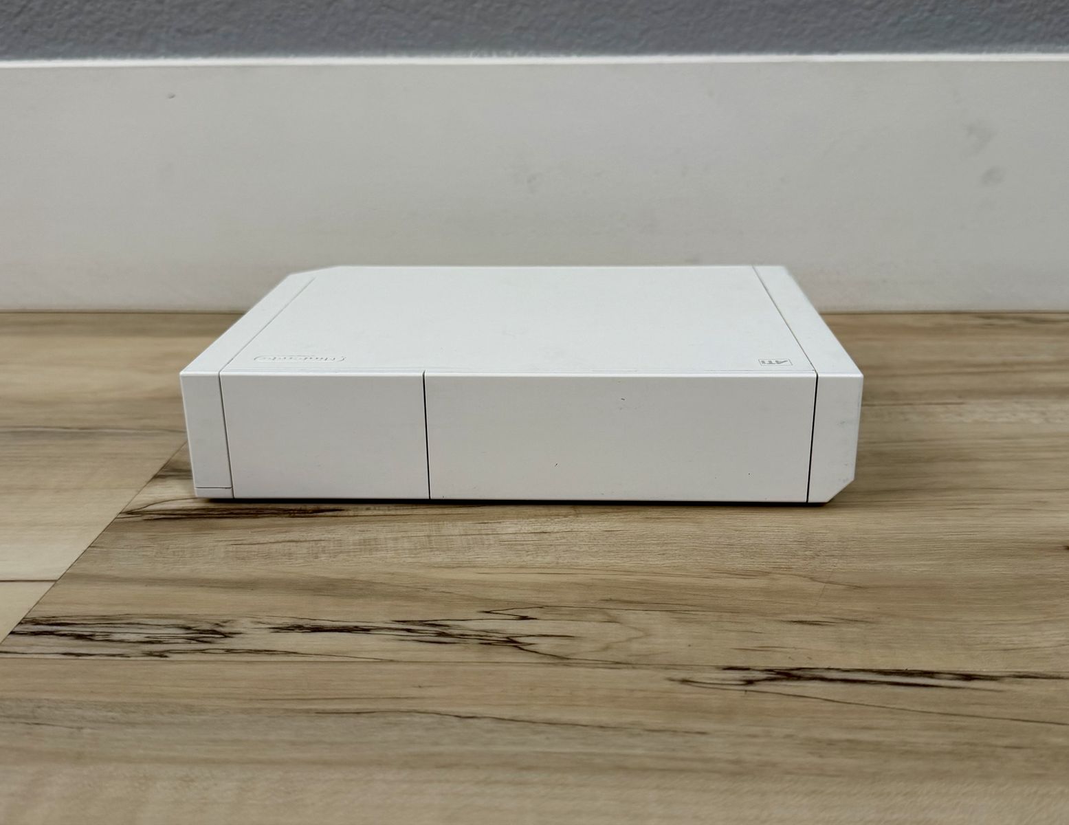 Main image 7